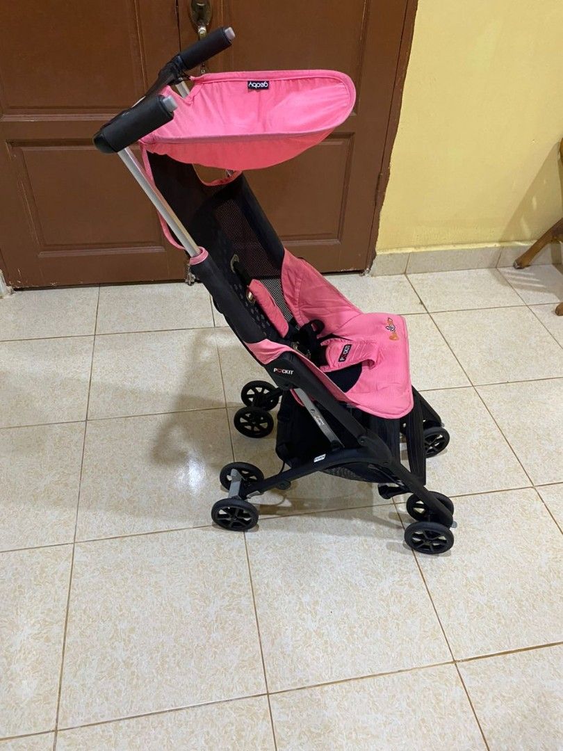 Stroller hot sale chocolate pockit