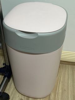 Tommee Tippee Sangenic Twist and Click Nappy Bin