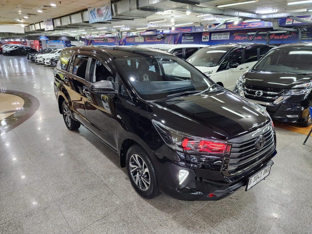 Toyota Kijang Innova Reborn V Luxury 2.0 At Special Edisi Iwan Tirta ...