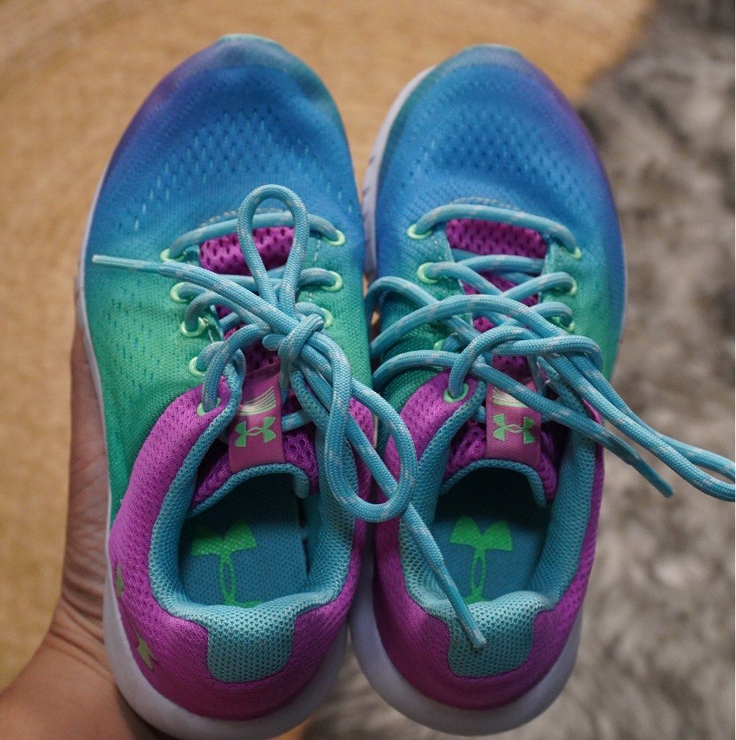 Under Armour Girls Pre School Pursuit Prism Sneaker Venetian