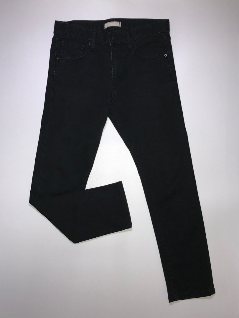 Uniqlo ultra stretch jeans, Men's Fashion, Bottoms, Jeans on Carousell