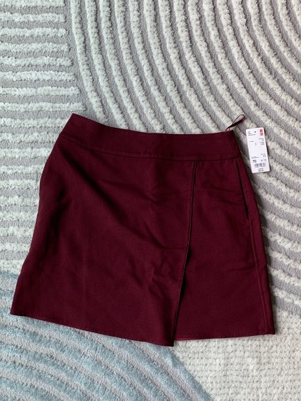 Uniqlo wrap deals mini skirt