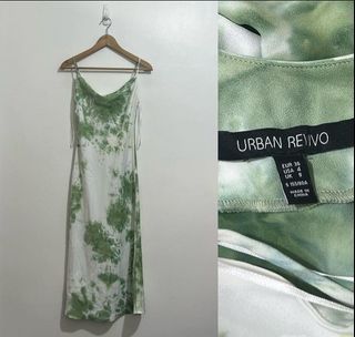 URBAN REVIVO SILK DRESS
