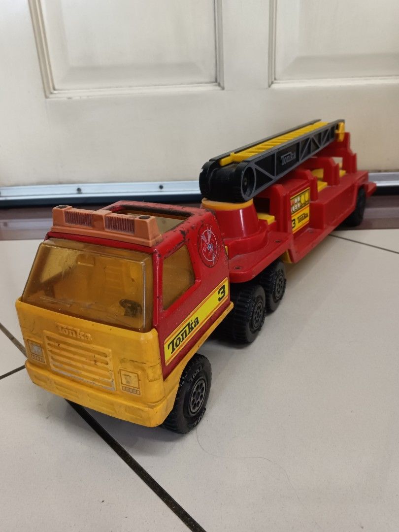 Vintage 1978 Large Metal Retro Tonka Fire Engine Truck with
