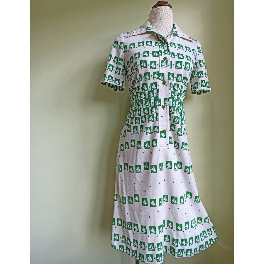 Vintage dress for deals teenage girl