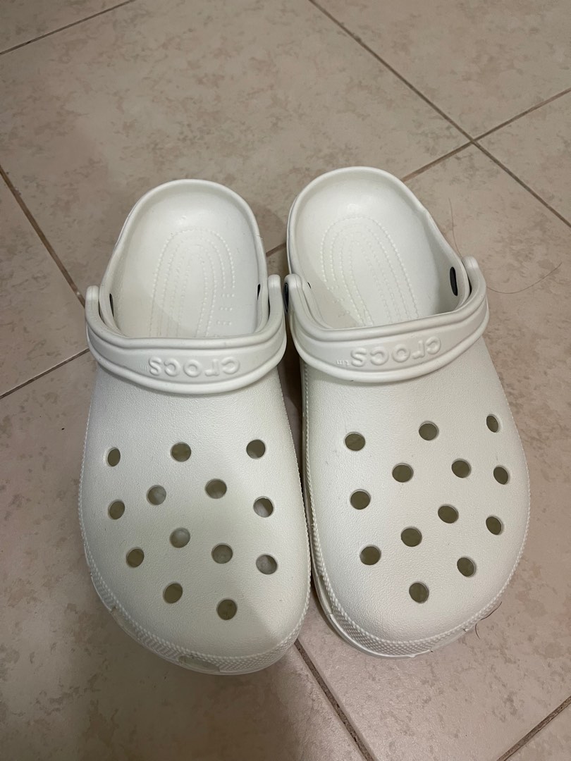 White Crocs, Men's Fashion, Footwear, Flipflops and Slides on Carousell