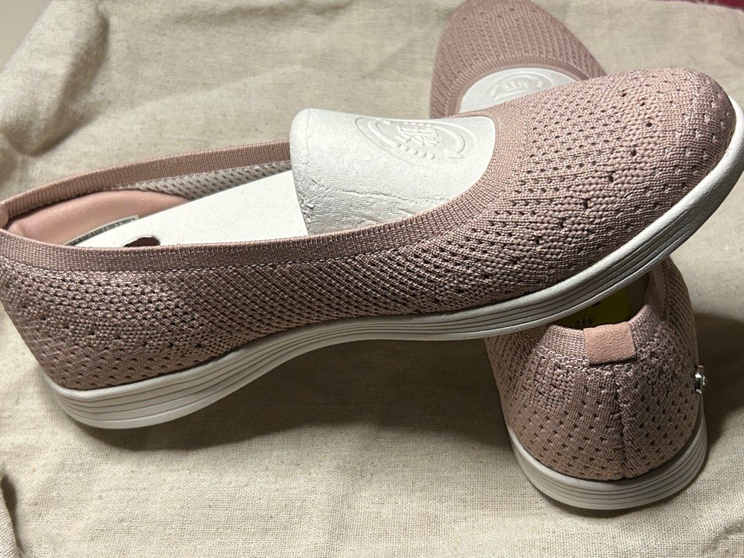 Skechers sweet deals chic