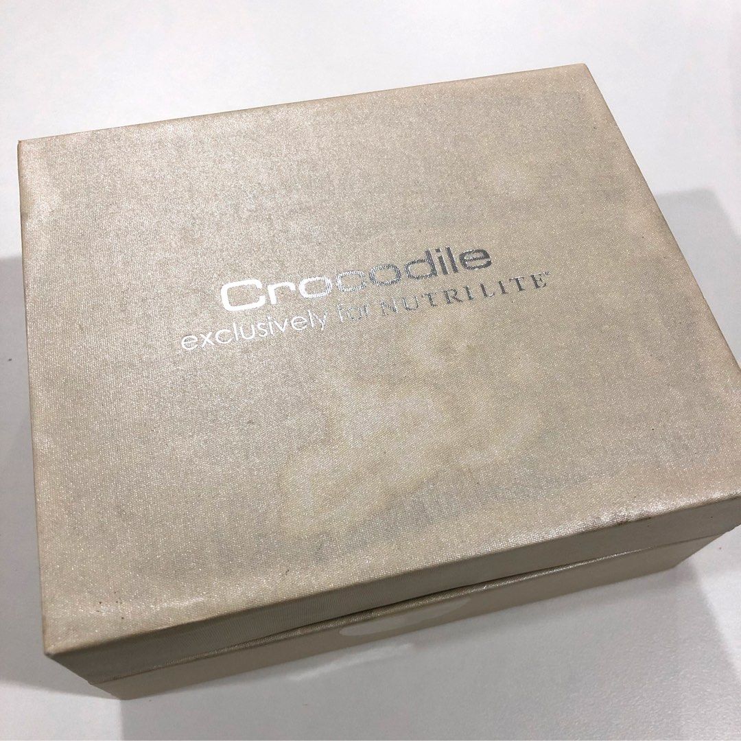 Amway crocodile hotsell watch
