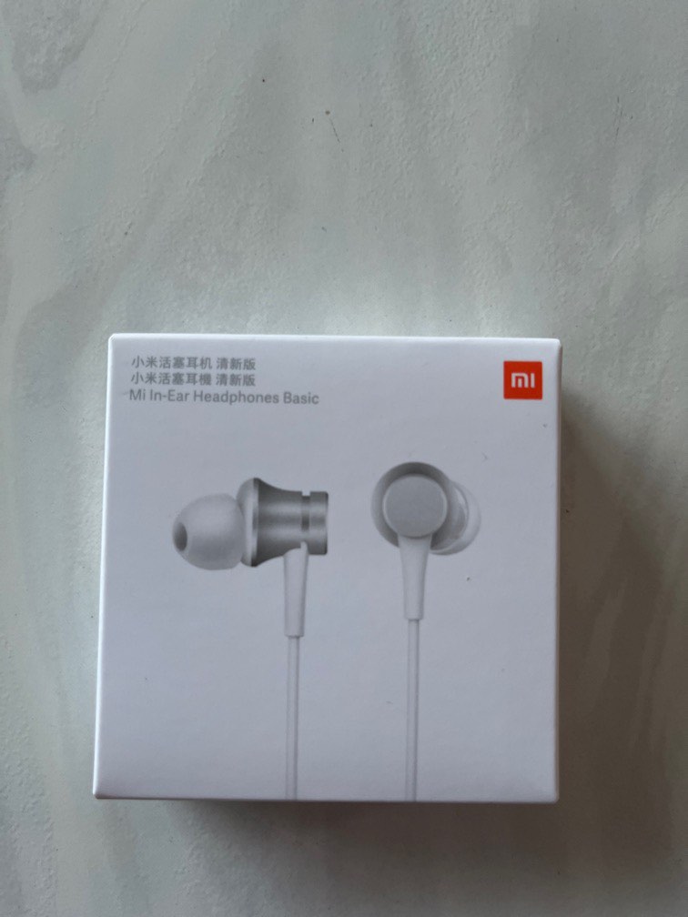 Xiaomi MI In-Ear Headphones (Earpiece), Audio, Earphones on Carousell