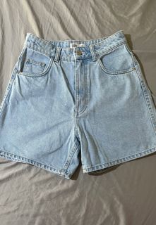 (Category: ) located in . Submitted by whereslei (Listing ID 1255206261, Image 1). Description: .
