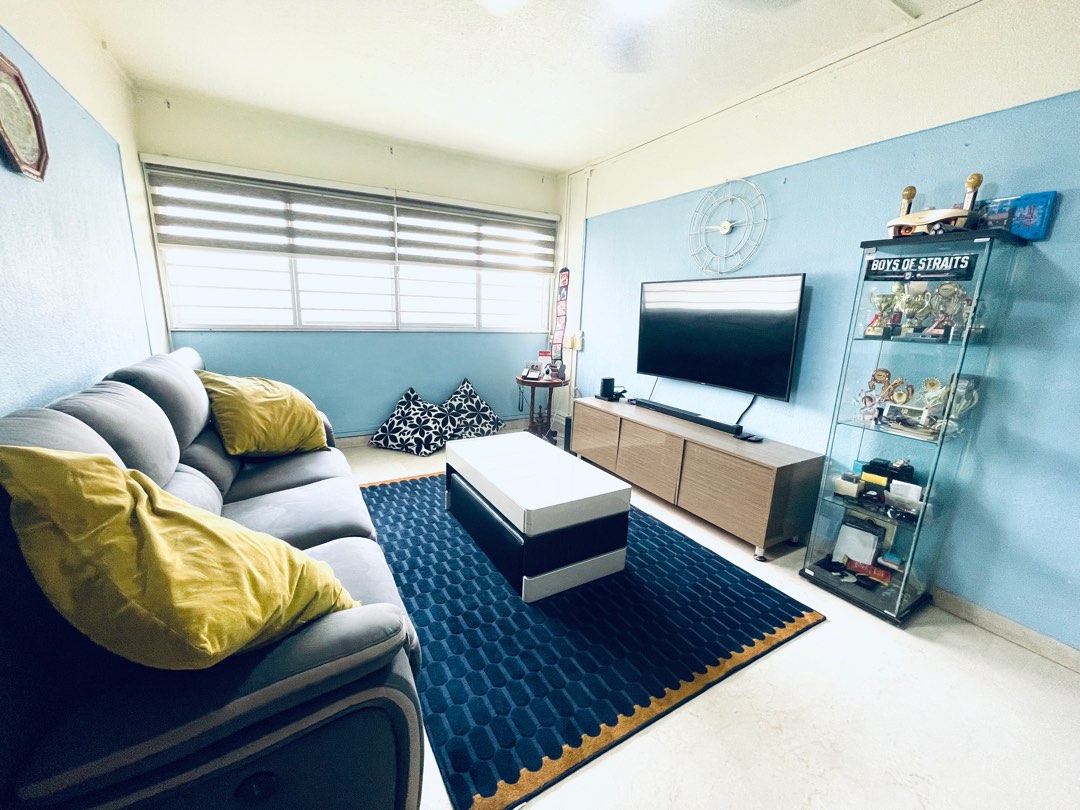 (Category: ) located in . Submitted by sqraudha (Listing ID 1255431611, Image 1). Description: .