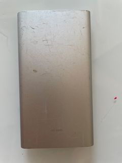 Xiaomi 小米5000mAh行動電源：超薄的隨身行動電源 二手 如照片 有使用痕跡