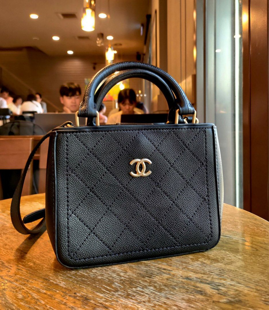 CHANEL Small Shopping Bag 24664517