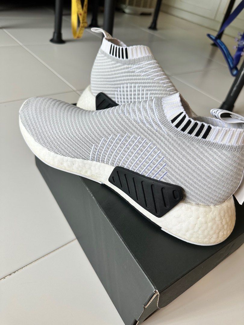 White nmd new arrivals cs2