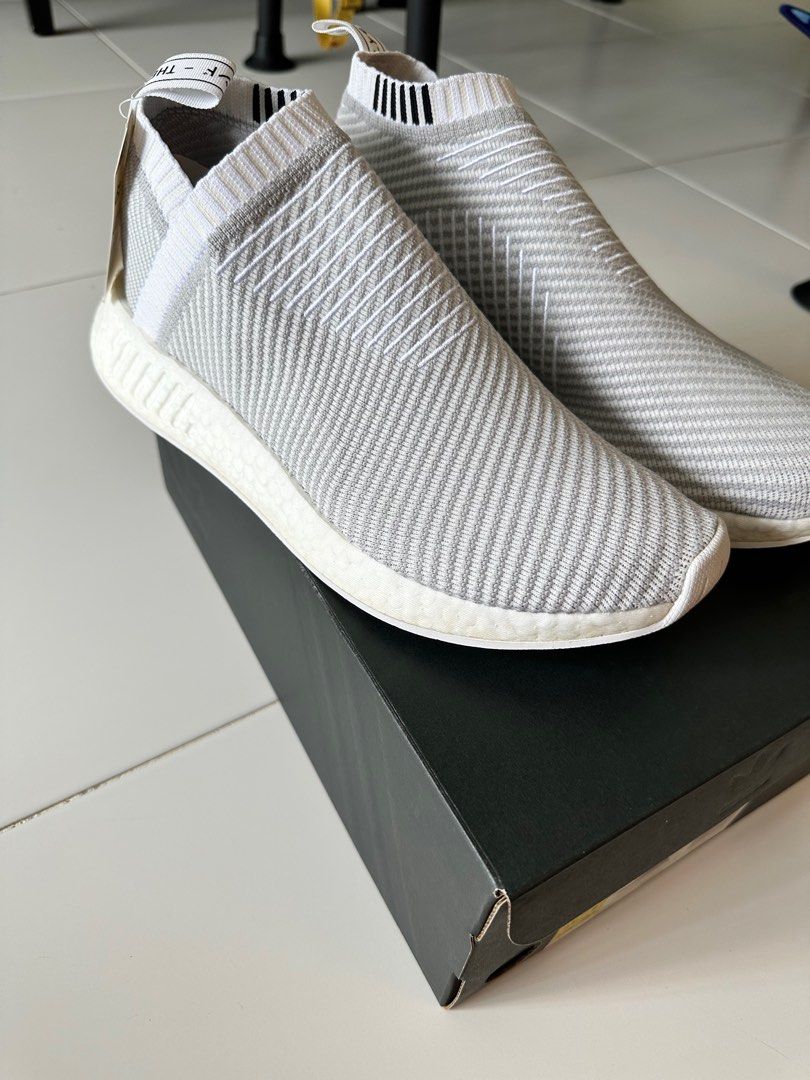 White nmd new arrivals cs2