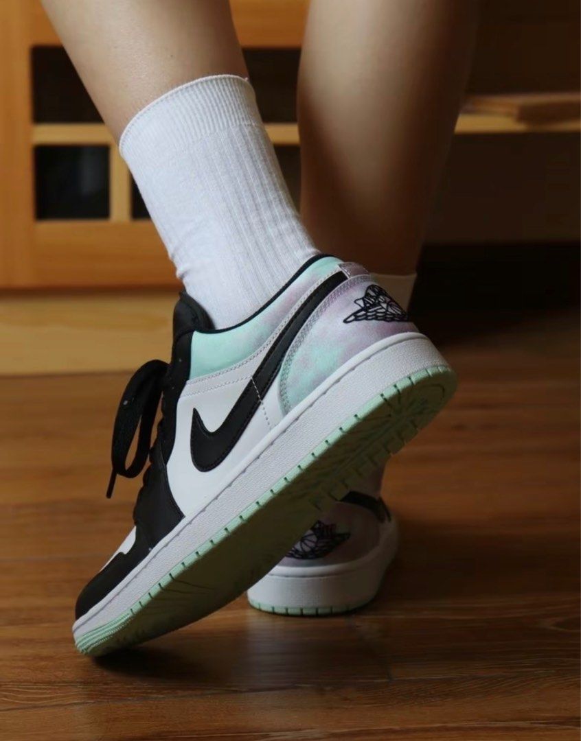 Low Tie Jordan Tie Dye Prezzo Nike Air Jordan Low Tie Dye (GS