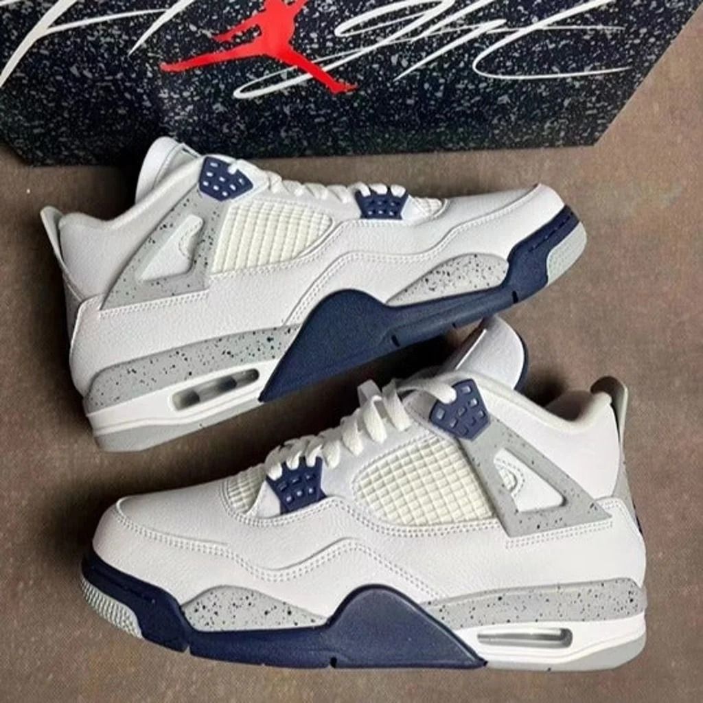 Air Jordan 4 Retro
