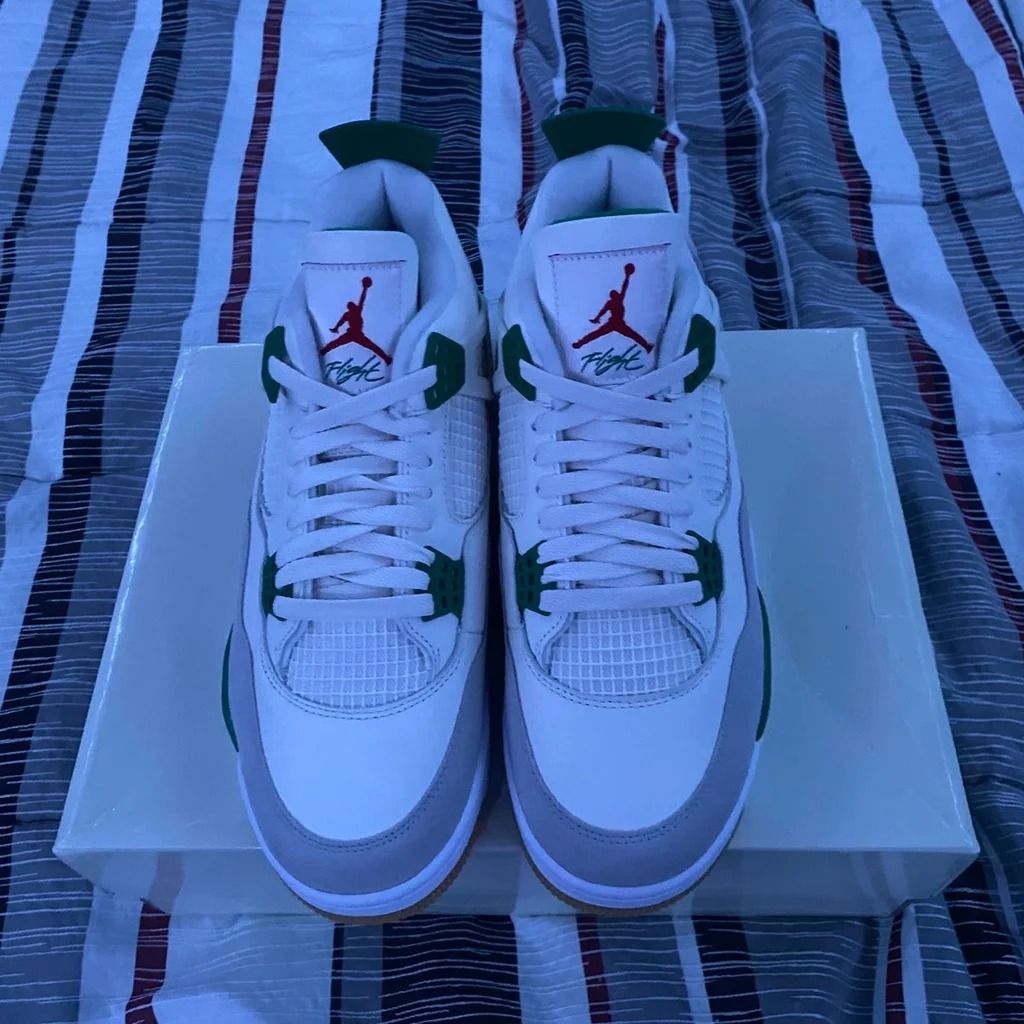 Jordan 4 deals chrome green