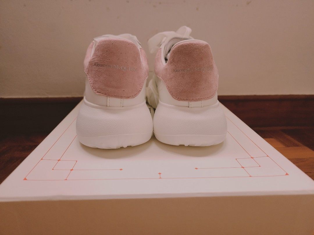 Mcqueen sneaker sale store