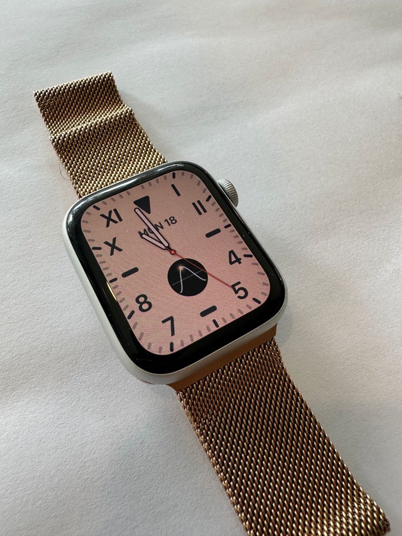 Ap best sale watch se
