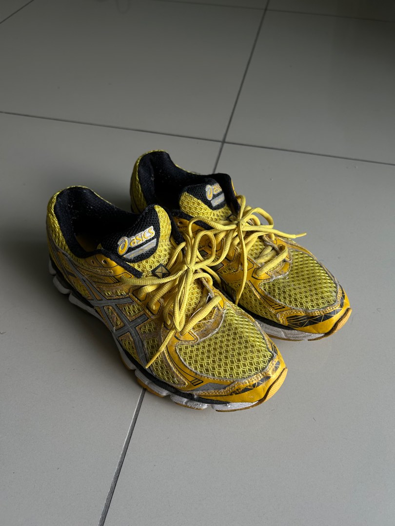 ASICS GT2000 Yellow Flash Men s Fashion Footwear Sneakers on