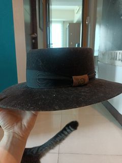 Authentic Goorin Bros. wide brim fedora