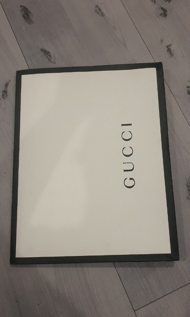 Authentic gucci empty book (Category: Luxury Accessories) located in Cavite. Submitted by ohmie23 (Listing ID 1255549853, Image 1). Description: Authentic gucci empty book.