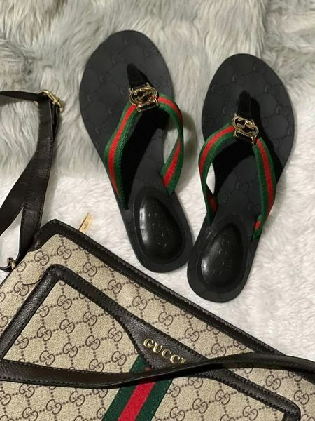 Gucci gg slippers top