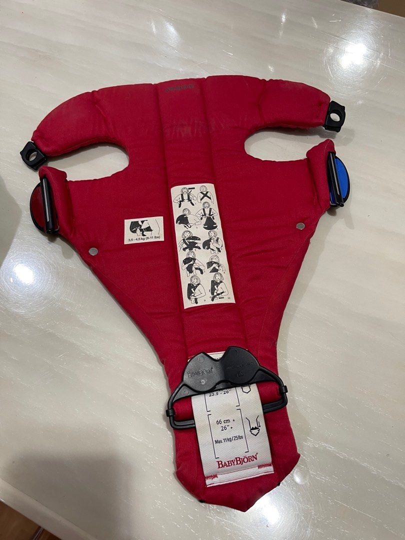 Baby bjorn carrier red discount