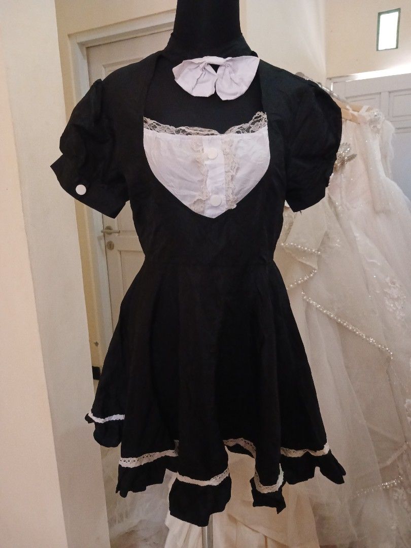 Baju karakter anime, Fesyen Wanita, Pakaian Wanita, Lainnya di Carousell