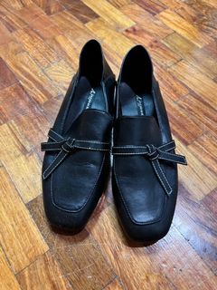 BLACK SHOES FOR WOMEN