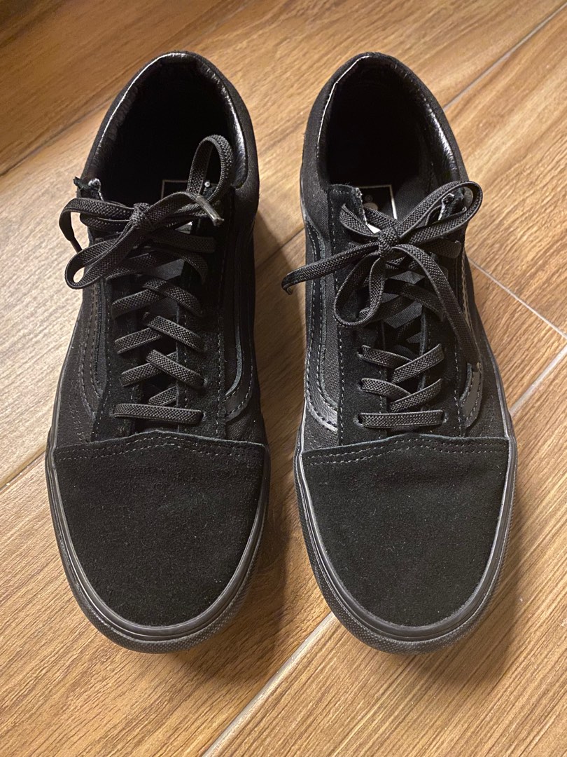 black vans barely worn women s men s sneakers footwear shoes