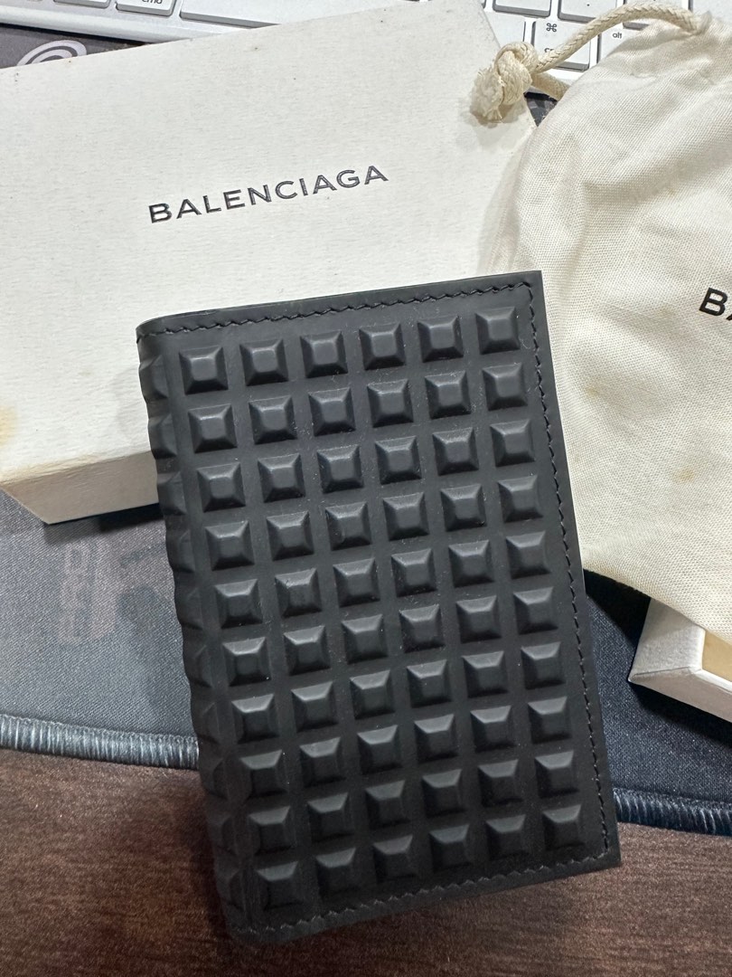BNIB Balenciaga Card Holder Luxury Bags Wallets on Carousell