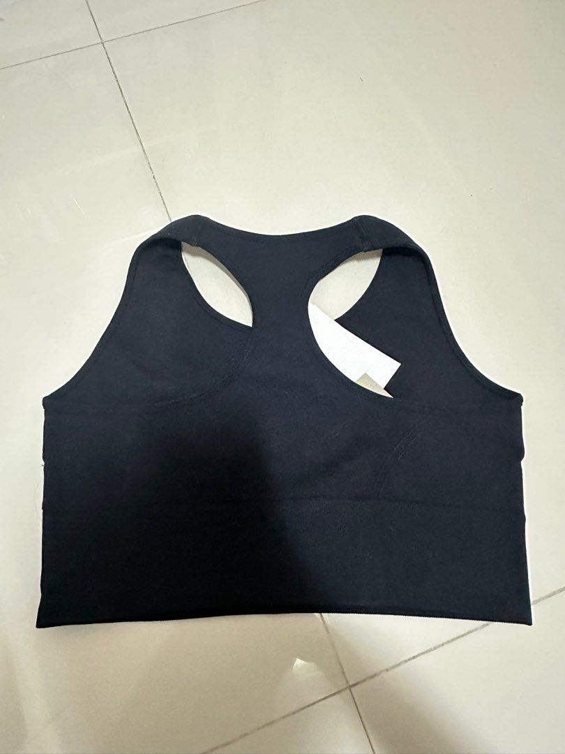 BNWT Topshop Black Sports Bra Women s Fashion Activewear on