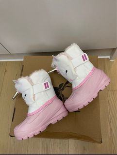 全新兒童防水滑雪鞋Brand New Kids snow boots