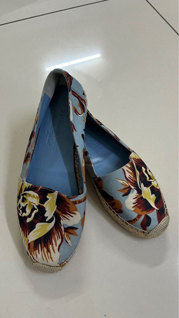 Burberry 2025 espadrille flats