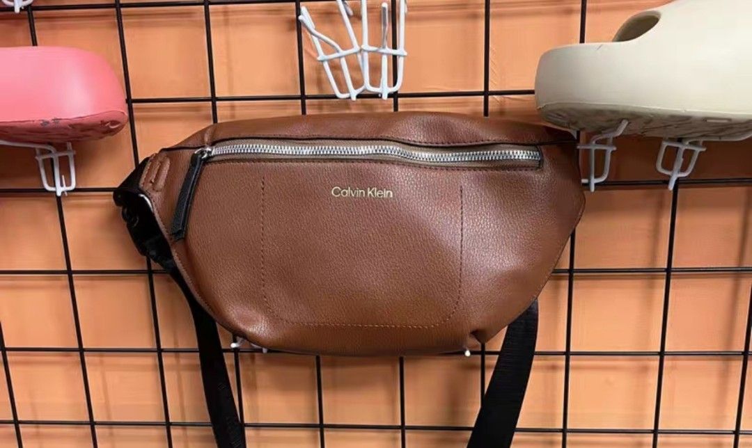 Calvin klein top sonoma belt bag