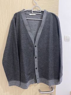 Cardigan Outer Stripes Garis Garis Grey Abu Abu Oversize Knit Rajut Salur | Bisa untuk cowo 
