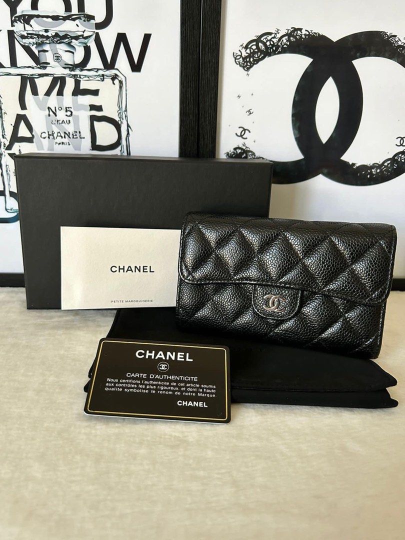Chanel Classic Trifold Medium Wallet (Category: Luxury Bags & Wallets) located in Manila. Submitted by bagislifeshop (Listing ID 1255581052, Image 1). Description: ☑️Available in Pampanga ✅Series 31 ✅Condition: 8.8/10 ✅Material: Caviar leather ✅Colour: Black in SHW ✅Inclusions: Dustbag, authenticity card, hologram sticker, booklet and box .