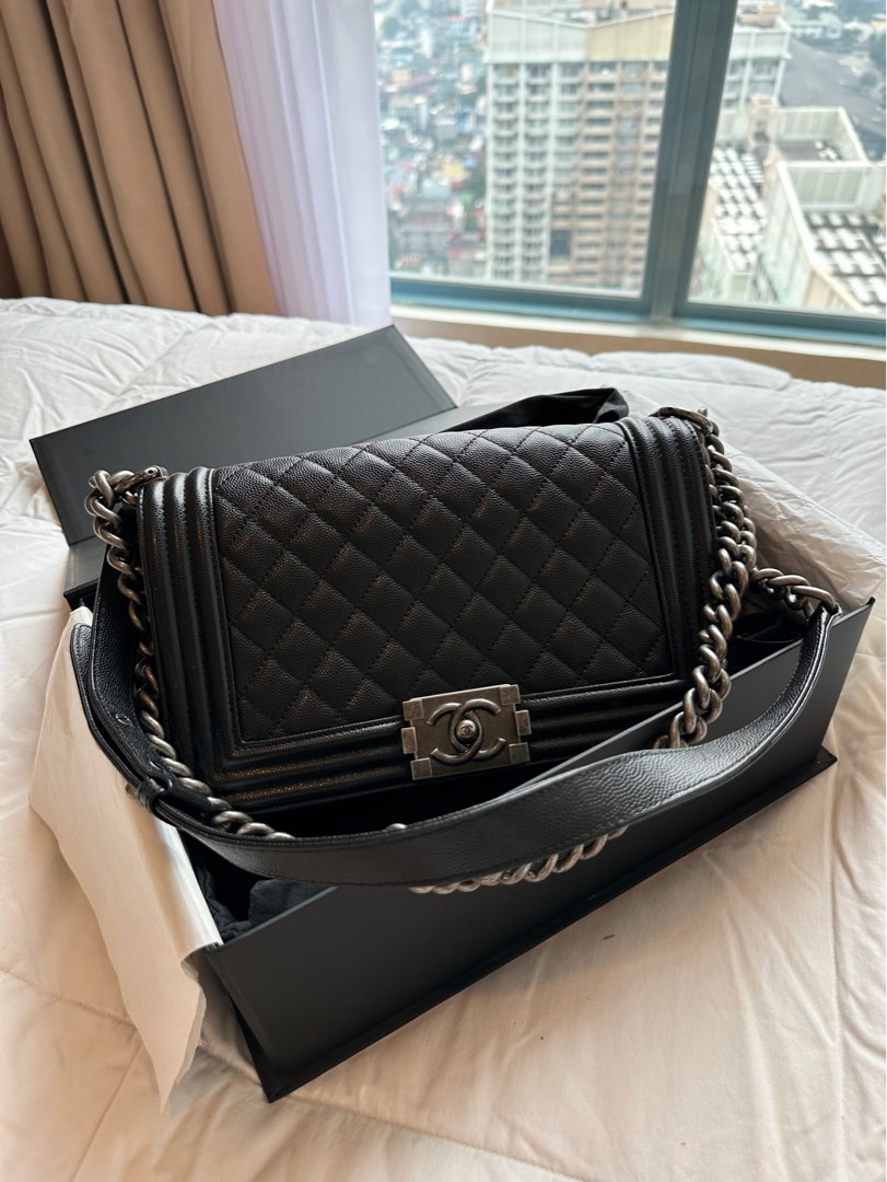Chanel Handbag Le Boy Simmer Handbag With Magnetic Box Premium Quality  (Black) (LB737) - KDB Deals