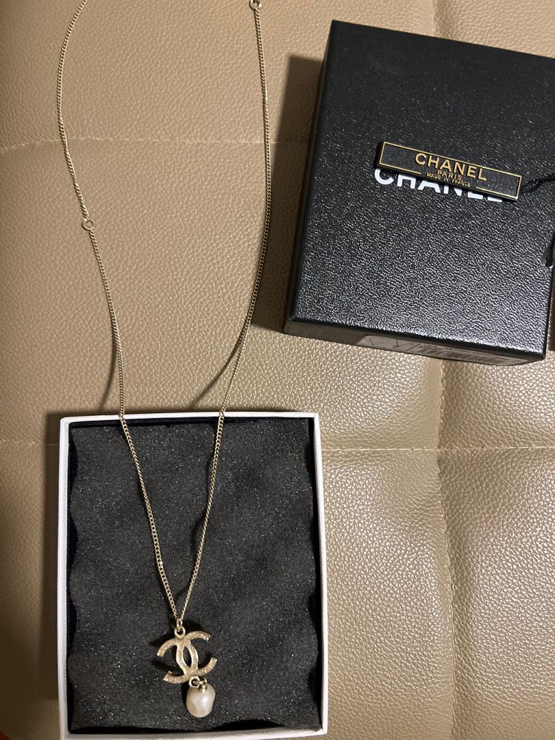 Chanel necklace, Luxury, Accessories on Carousell