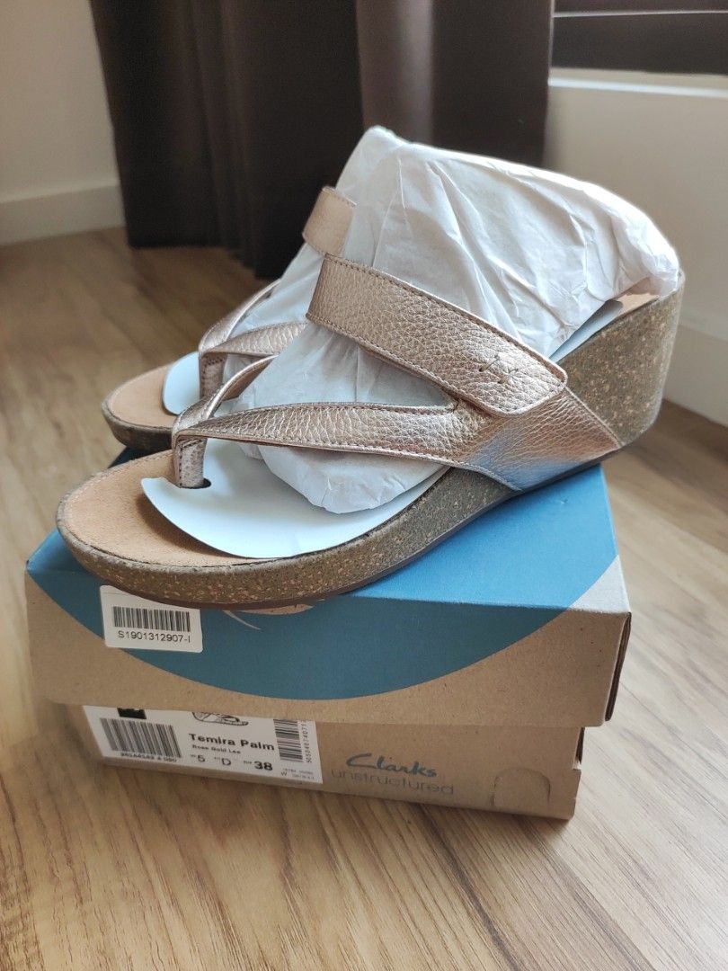 Clarks gold wedges online