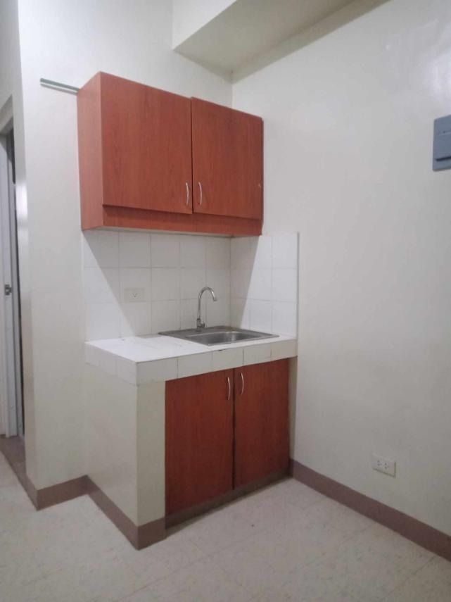 Condo Unit Manila Executive Regency for Rent (Category: Apartments & Condos) located in Las Pinas. Submitted by pmdedios (Listing ID 1255520740, Image 3). Description: Bachelor's Pad Unit for Rent 18 sq meters located in the Heart of Ermita Manila near Robinsons Place Manila, PGH, UP Manila, Court of Appeals, St. Paul Manila Php 20,000/month https://maps.app.goo.gl/8AZaA8gaSazb79g8A.
