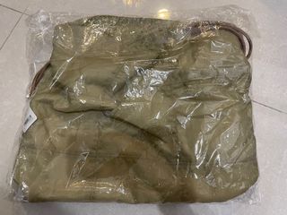（分類：）位於 。 由 dreammmmmmmmmmmm 提交（商品編號 1255562332，圖片 1）。簡介： 。