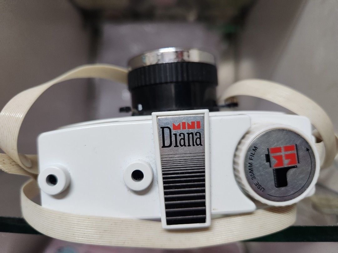 Diana Mini White Film Camera Point and Shoot, Photography, Cameras on ...