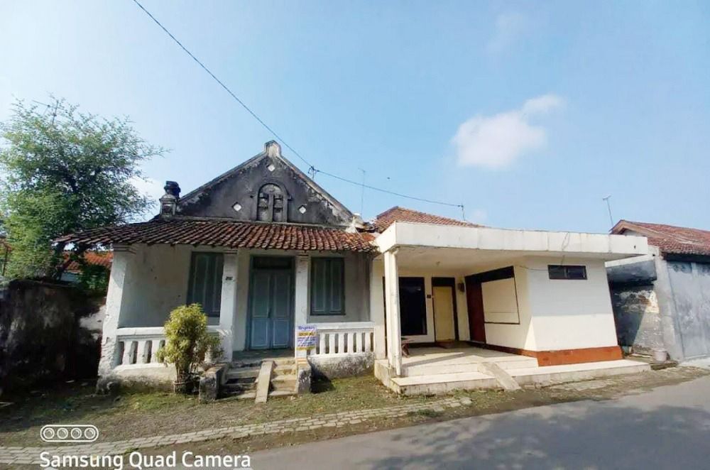 dijual_rumah_tua_hitung_tanah__1695000375_7da676ee_progressive