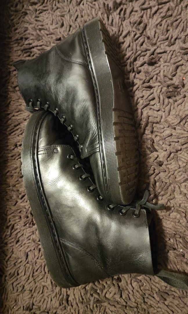 Doc martens top talib black