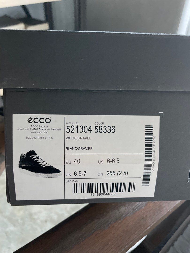 Ecco on sale shoe box