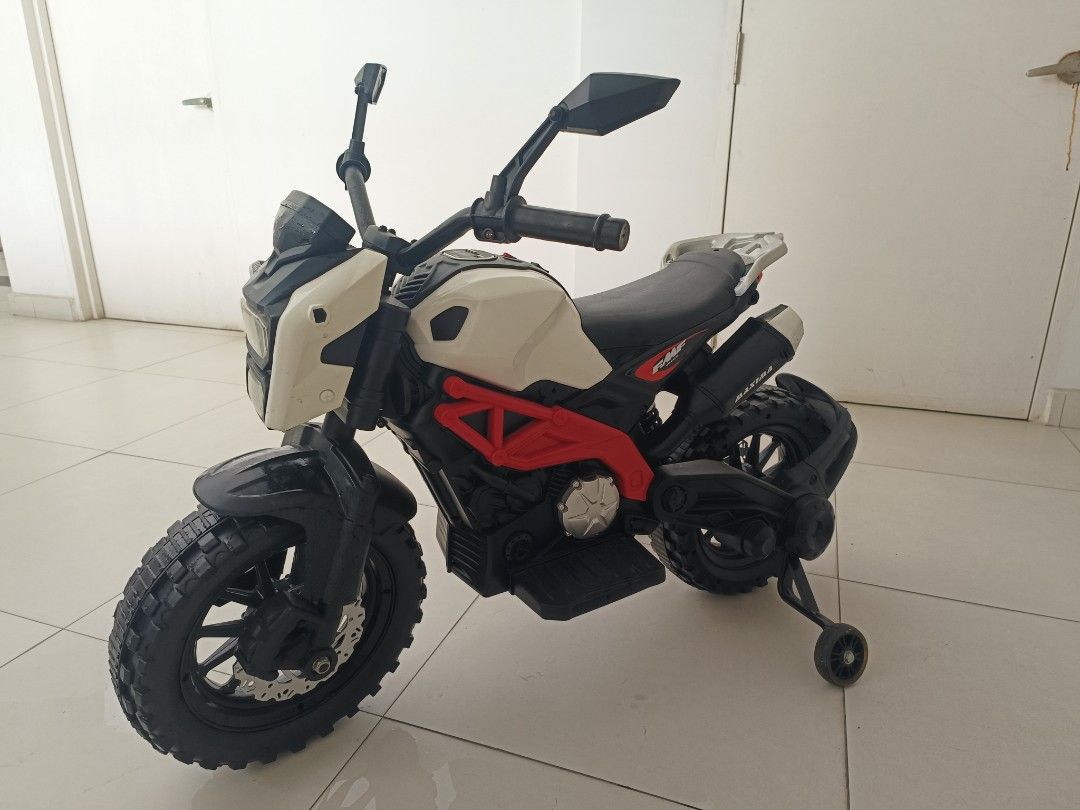 Electric motorbike for sale., Hobbies & Toys, Toys & Games on Carousell