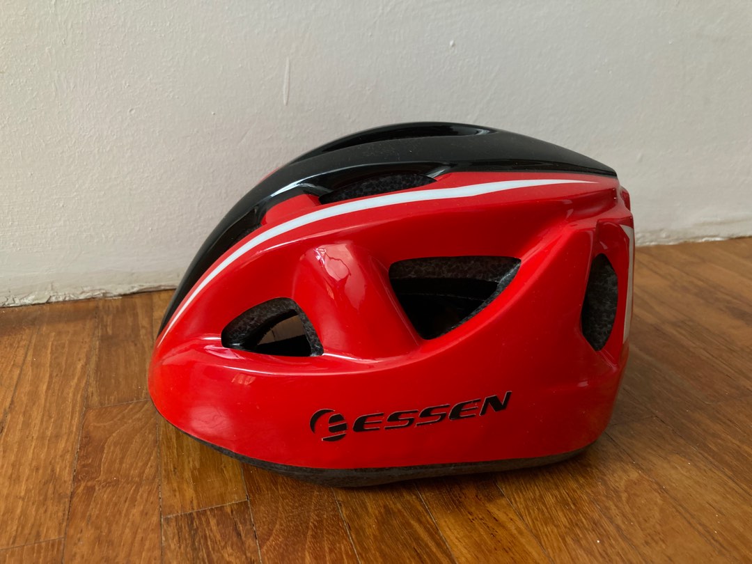 Essen kids bicycle helmet, Sports Equipment, Bicycles & Parts, Parts